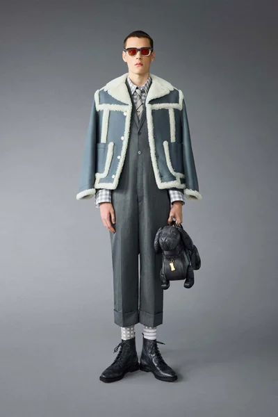 Look 7
